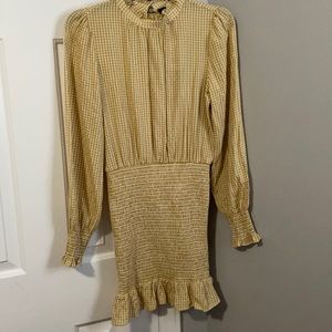 Long sleeve dress size S color yellow